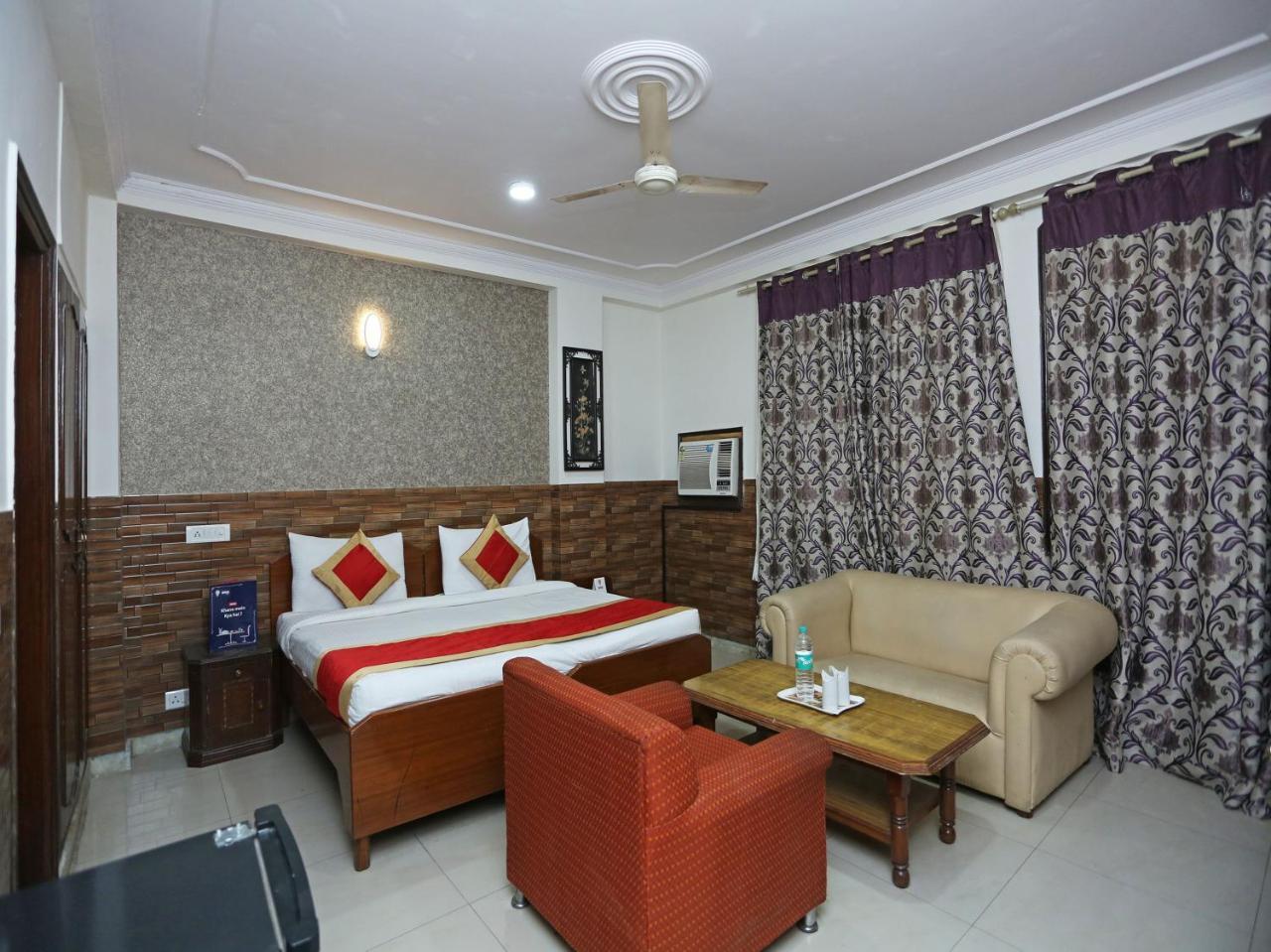 Oyo 472 Hotel Sareen Yeni Delhi Dış mekan fotoğraf